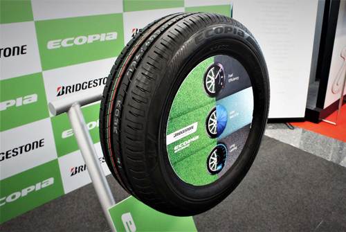 Bridgestone ra mắt lốp tiết kiệm nhiên liệu Ecopia EP300 