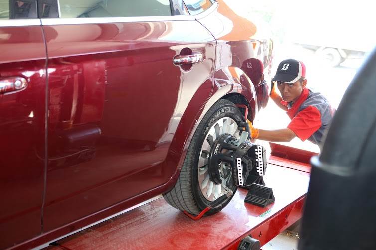 Chăm sóc xe và lốp tại Việt Nam: bài toán vẫn còn bỏ ngỏ 