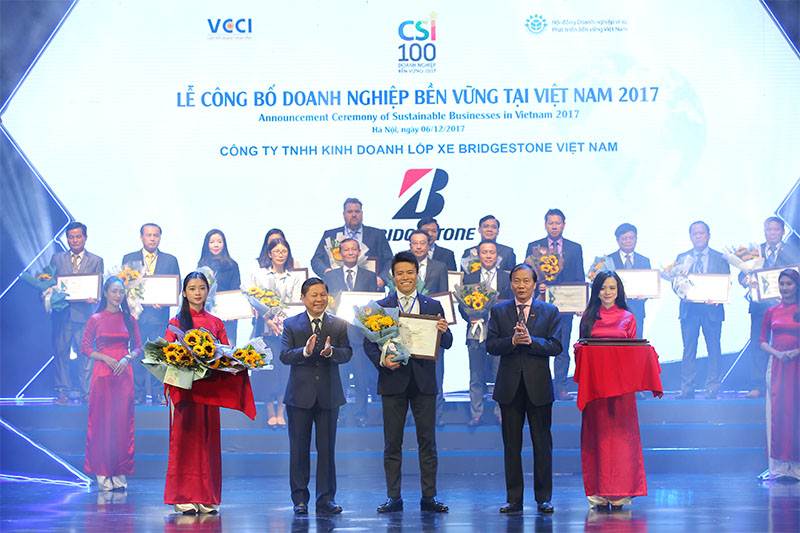 Bridgestone Việt Nam được vinh doanh Top 100 doanh nghiệp Phát triển bền vững 2017