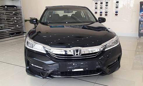 Honda Accord 2016 đầu tiên về Việt Nam 